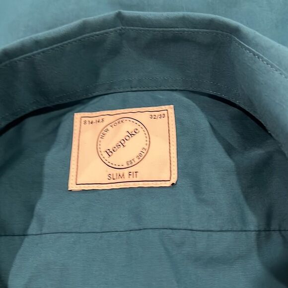 Bespoke New York Button Down Shirt - Picture 3 of 3